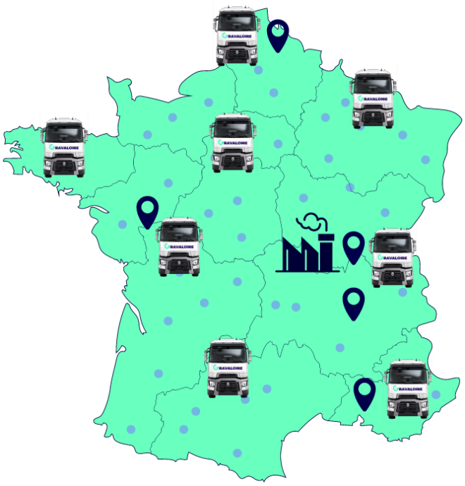 Une flotte de grumiers pré-positionnés.